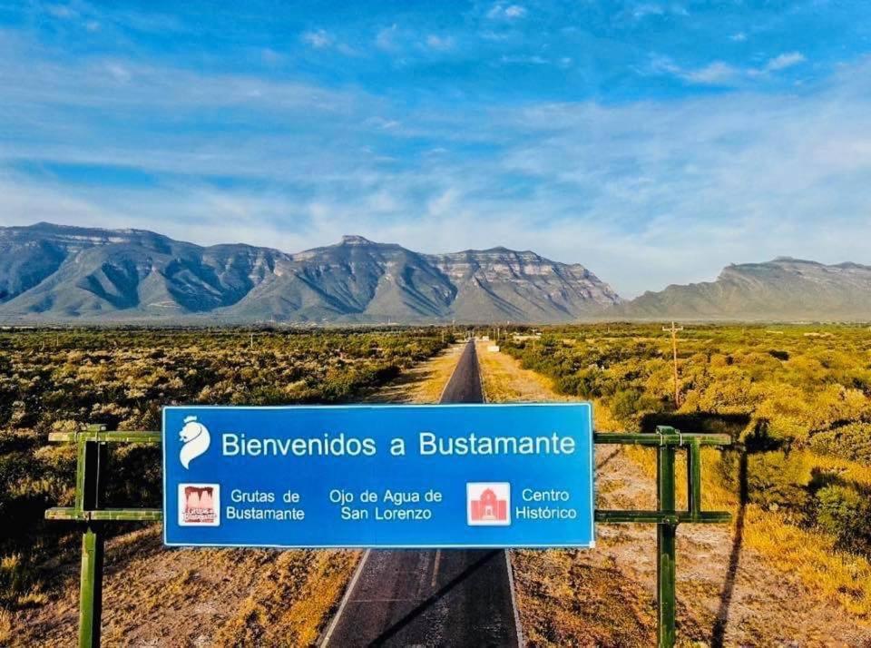 La Casita Inn Bustamante المظهر الخارجي الصورة